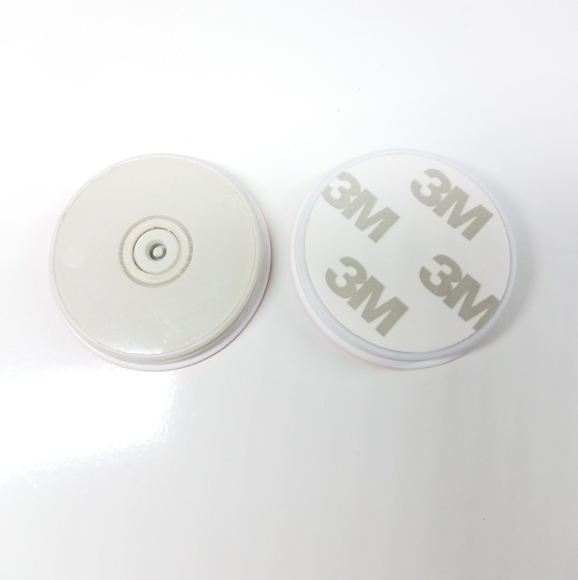 Pokemon Popsocket, Luigi Phone Screenwiper, Phone card holder Lot - Picture 4 of 7